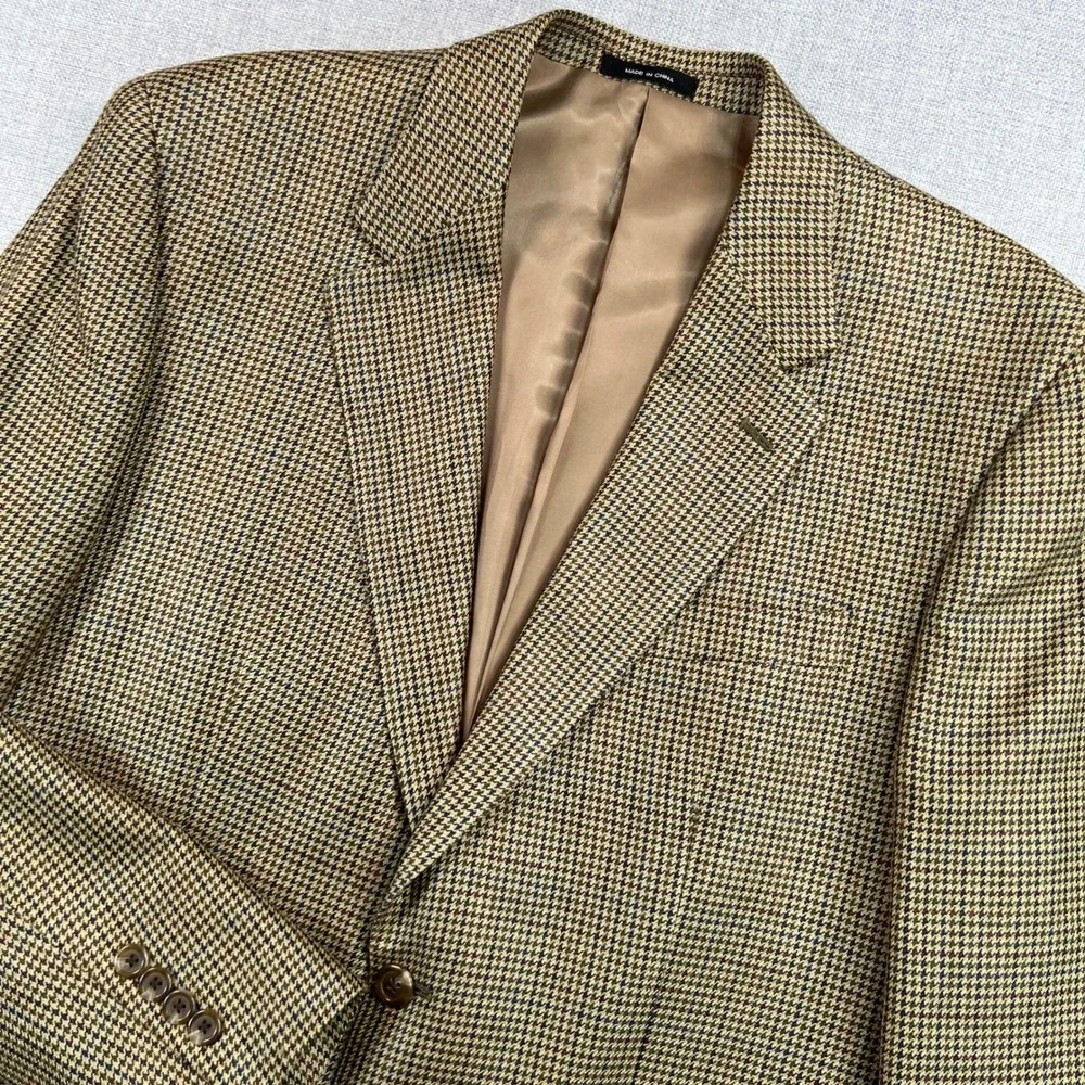 Vintage 90s CHAPS Houndstooth 100% Silk Blazer Sport Coat Men 42R Tan Prep Ivy‎